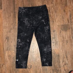 Under armour cropped tights